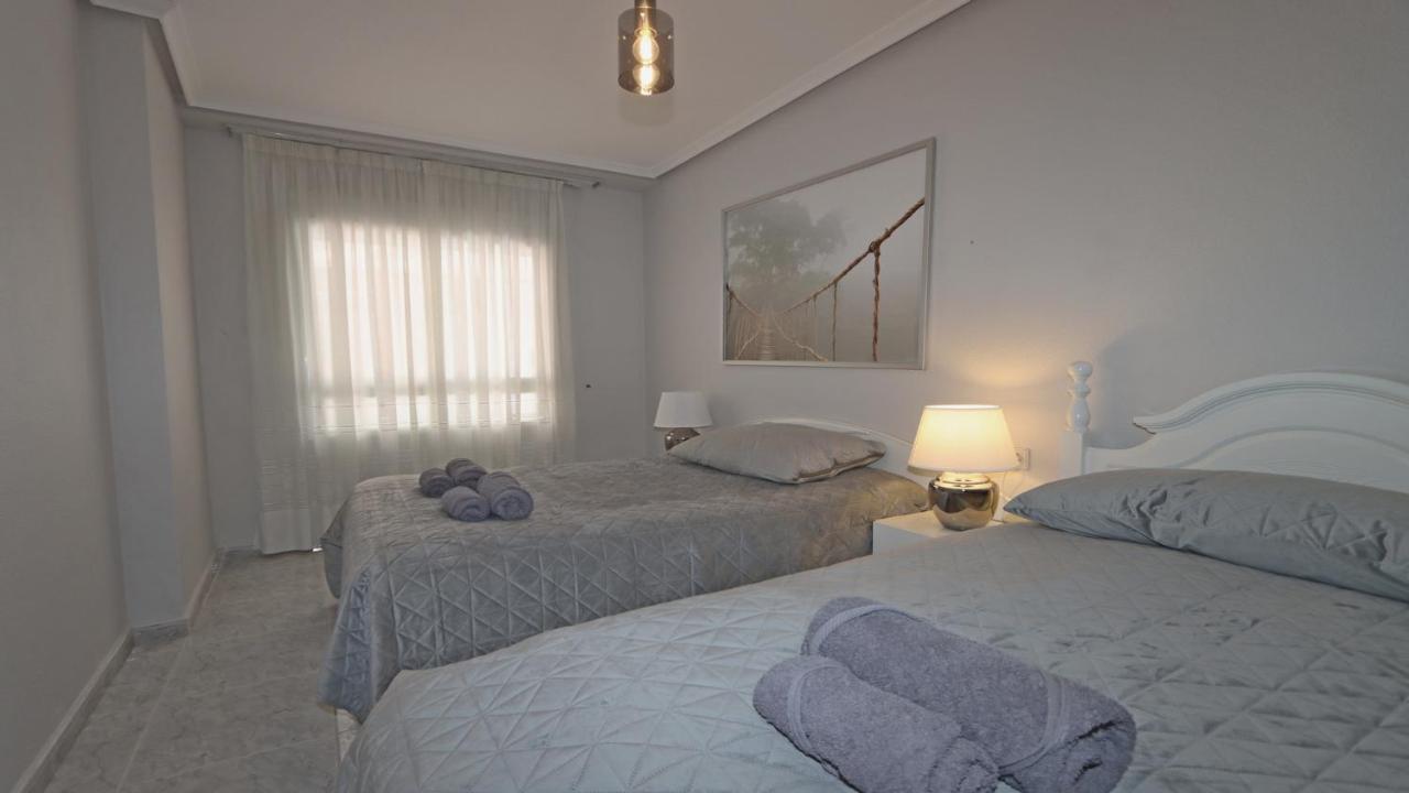 Ref 9033 Apartamento Moriones Torrevieja Kültér fotó
