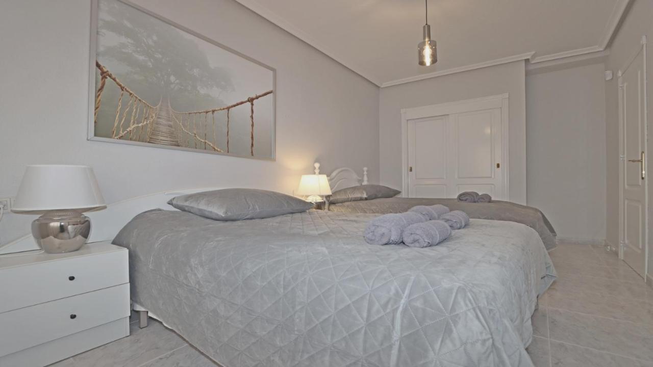 Ref 9033 Apartamento Moriones Torrevieja Kültér fotó